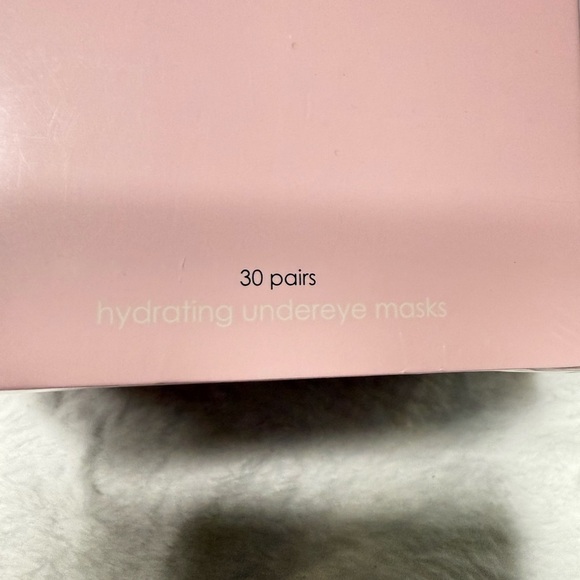 Beaut Beauty Co- Eye luv eye mask - Picture 4 of 5